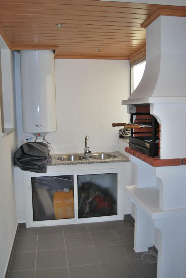 T3 Aleluia Apartment Nazare Exterior photo